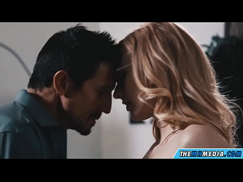 ❤️ Sex romantic cu o blondă ușuratică ☑  at us